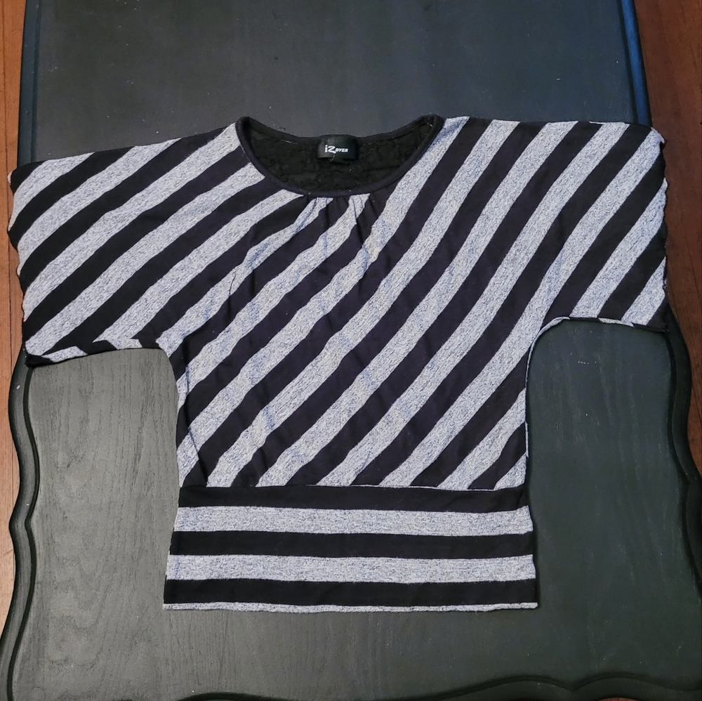 Iz Byer blouse size medium